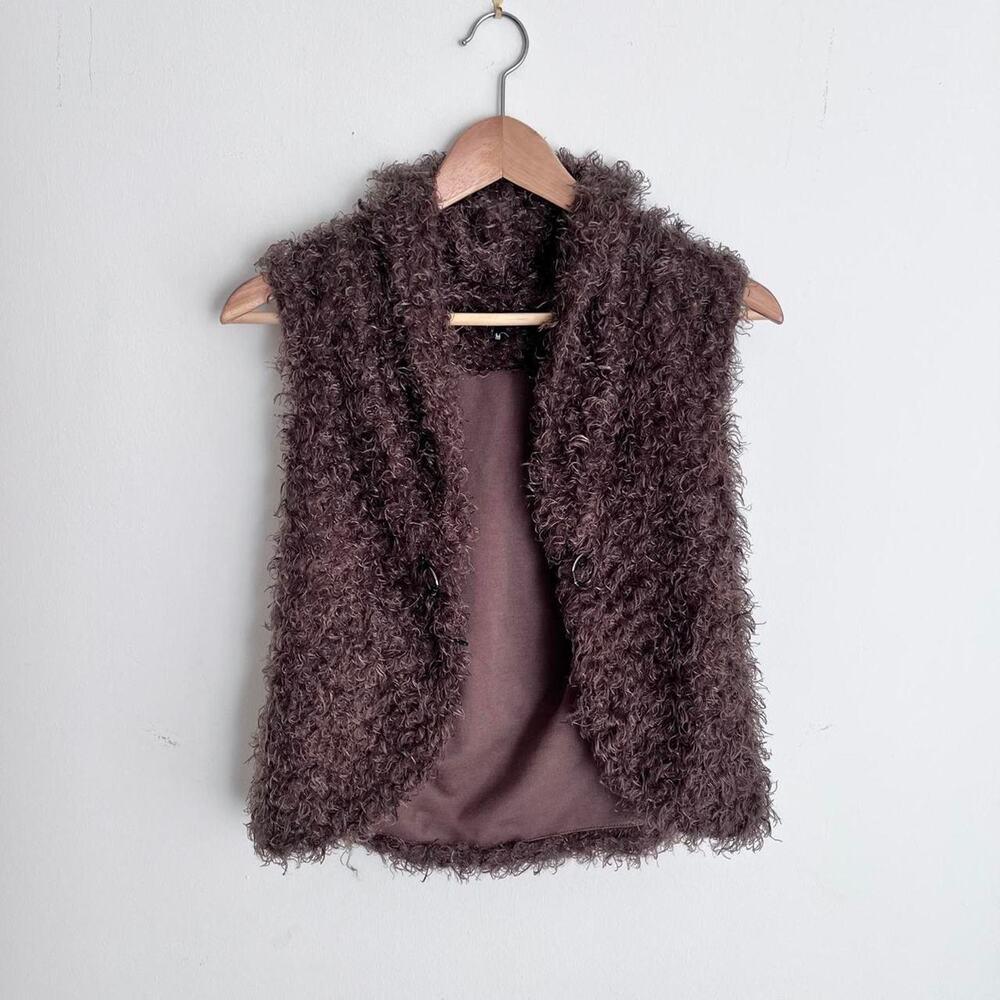 Y2k brown fluffy vest clasp
